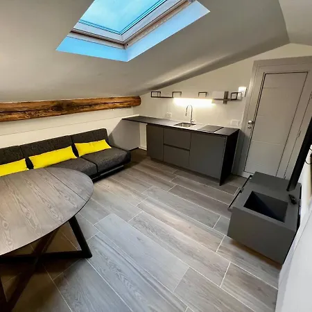 New Duplex In The Center Of *