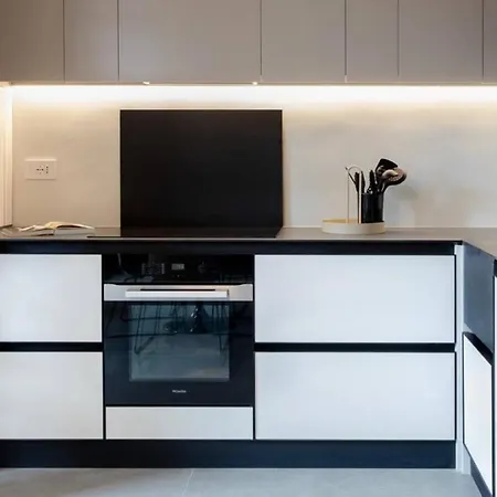 New Duplex In The Center Of *