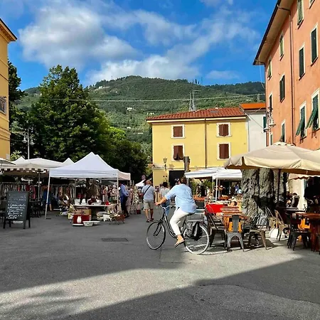 New Duplex In The Center Of Pietrasanta